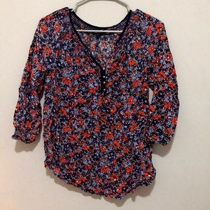 Jones New York Size M Floral Blouse